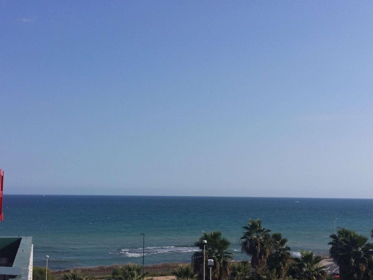 Ibis Hotel Alicante Bagian luar foto